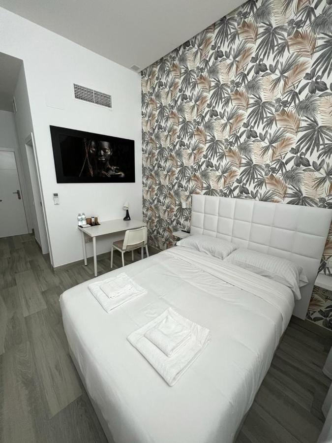 Ch Tanez Carolina A Hotel Madri Exterior foto